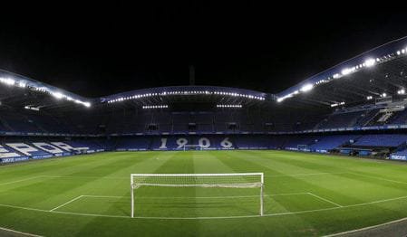 El Deportivo de La Coruña estrena nueva iluminación tras una inversión de 1,9 millones euros